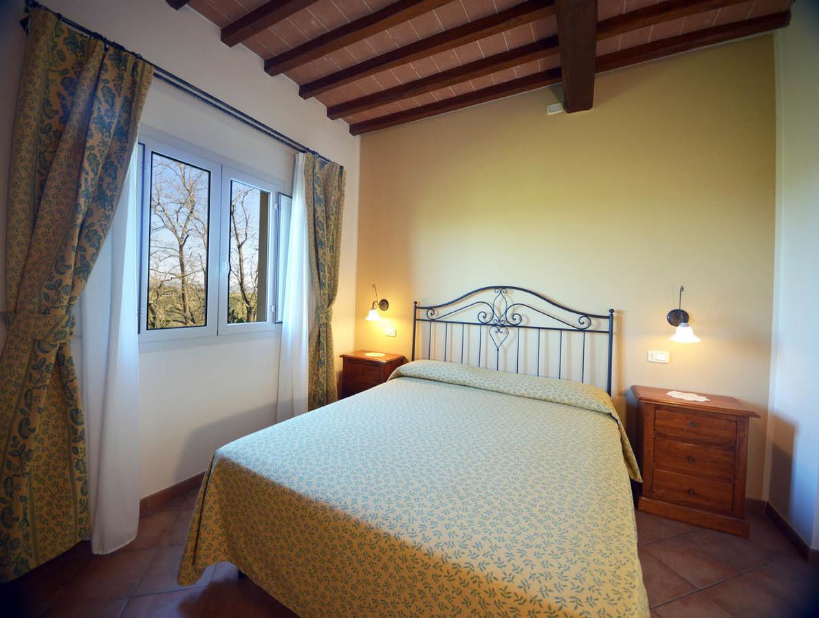 Agriturismo L'Imposto Pomarance Ngoại thất bức ảnh